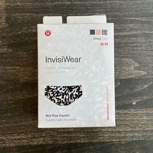Lululemon Invisiwear Mid-Rise Hipster M NWT